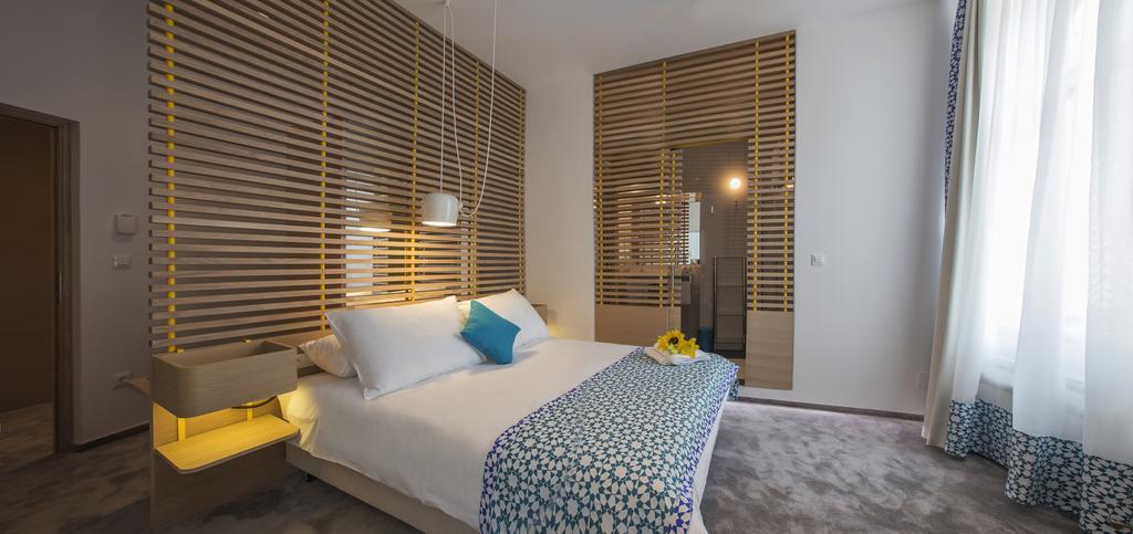 Bed & Atmosphere Rooms Split Pokoj fotografie